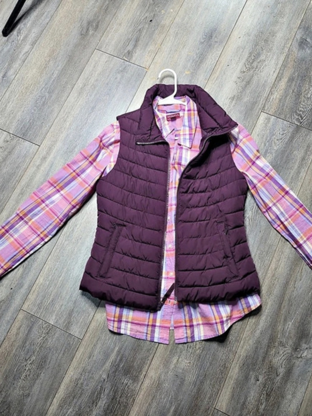 Gap Upcycled Puffer Vest Plaid in Purple & Pink XS